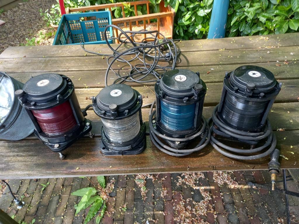 Navigatielampen/ schijnwerper/ kompas, Watersport en Boten, Bootonderdelen, Ophalen, Gebruikt, Elektra en Verlichting, Motorboot