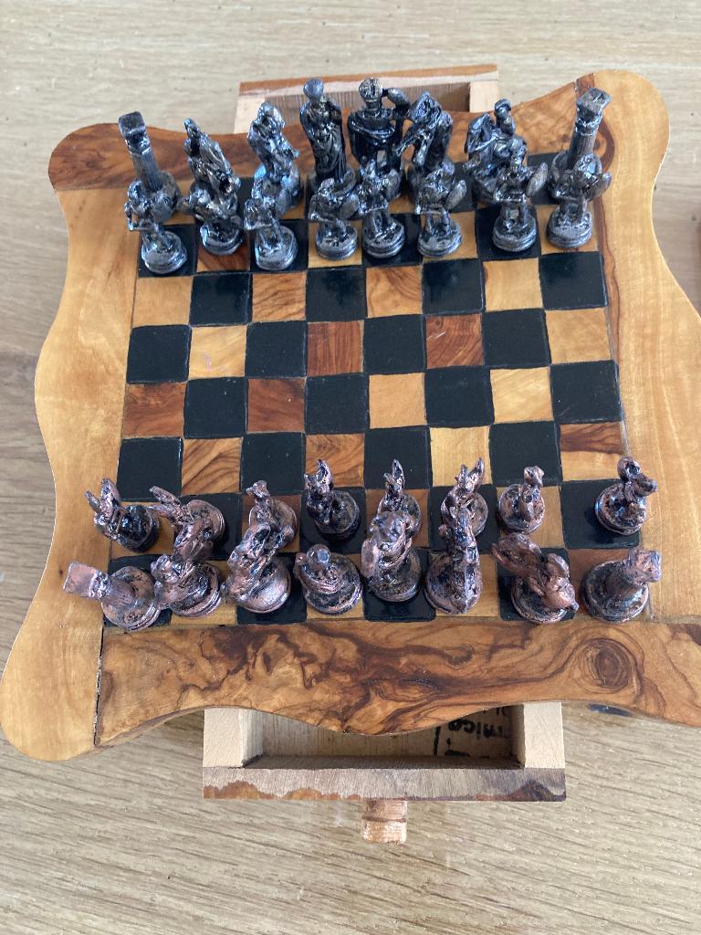 tafel schaakbord, Een of twee spelers, Ophalen, Zo goed als nieuw, Onbekend