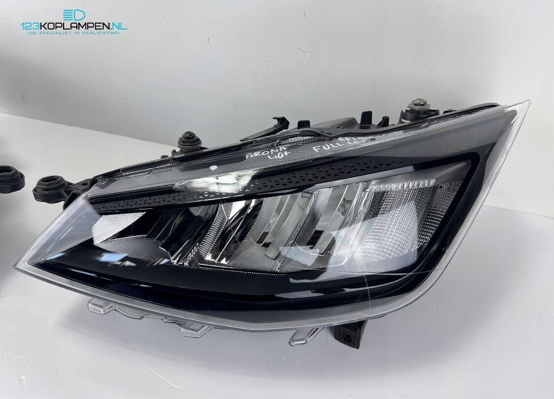 Seat Ibiza Arona Facelift Full Led koplamp links rechts, Auto-onderdelen, Verlichting, Gebruikt, -, -, Ophalen of Verzenden