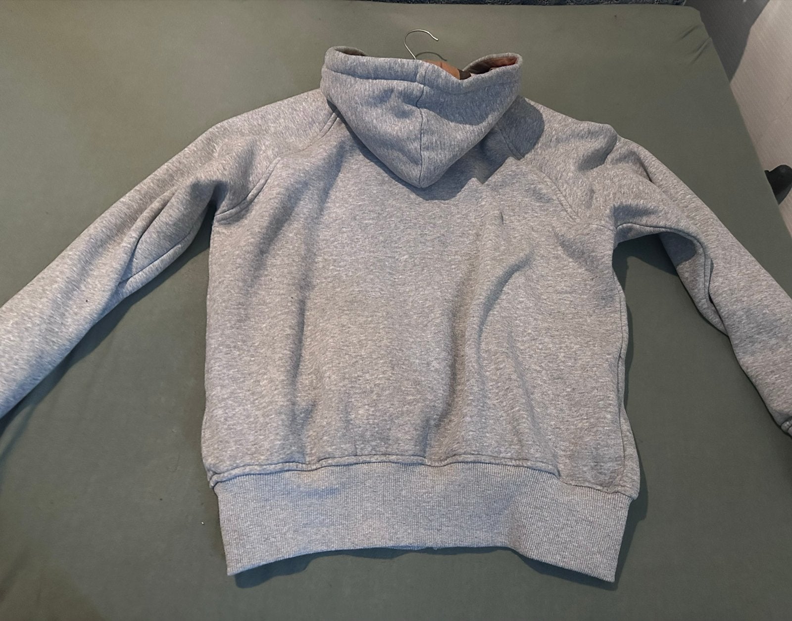 Burberry Hoodie Grijs Maat s, Kleding | Heren, Truien en Vesten, Ophalen of Verzenden, Zo goed als nieuw, Maat 46 (S) of kleiner