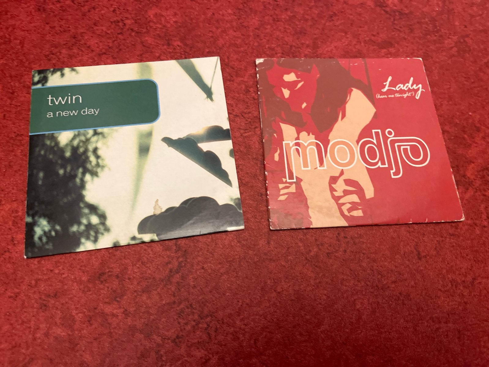Twin - A New Day & Lady (Hear Me Tonight) - 2 CD singles, Ophalen of Verzenden, Gebruikt