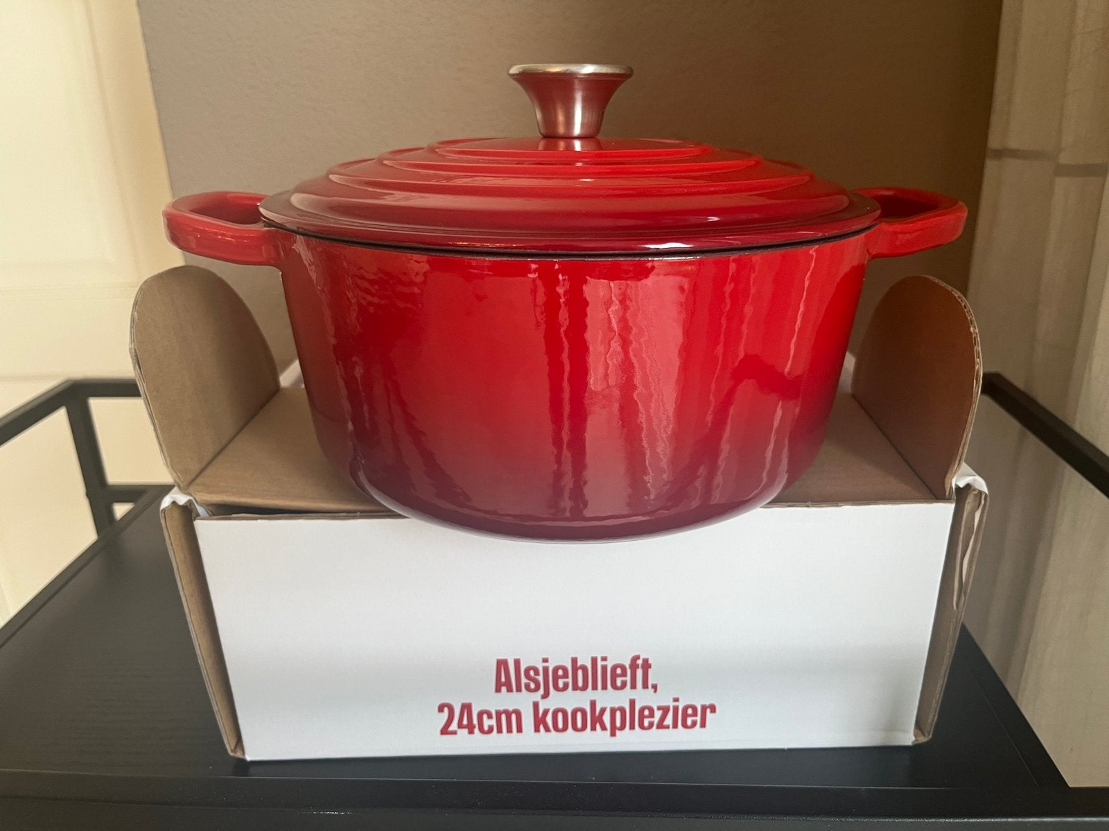 Rode braadpan van het merk Dutch Oven, Geschikt voor inductie, Nieuw, Ophalen of Verzenden, Overige merken