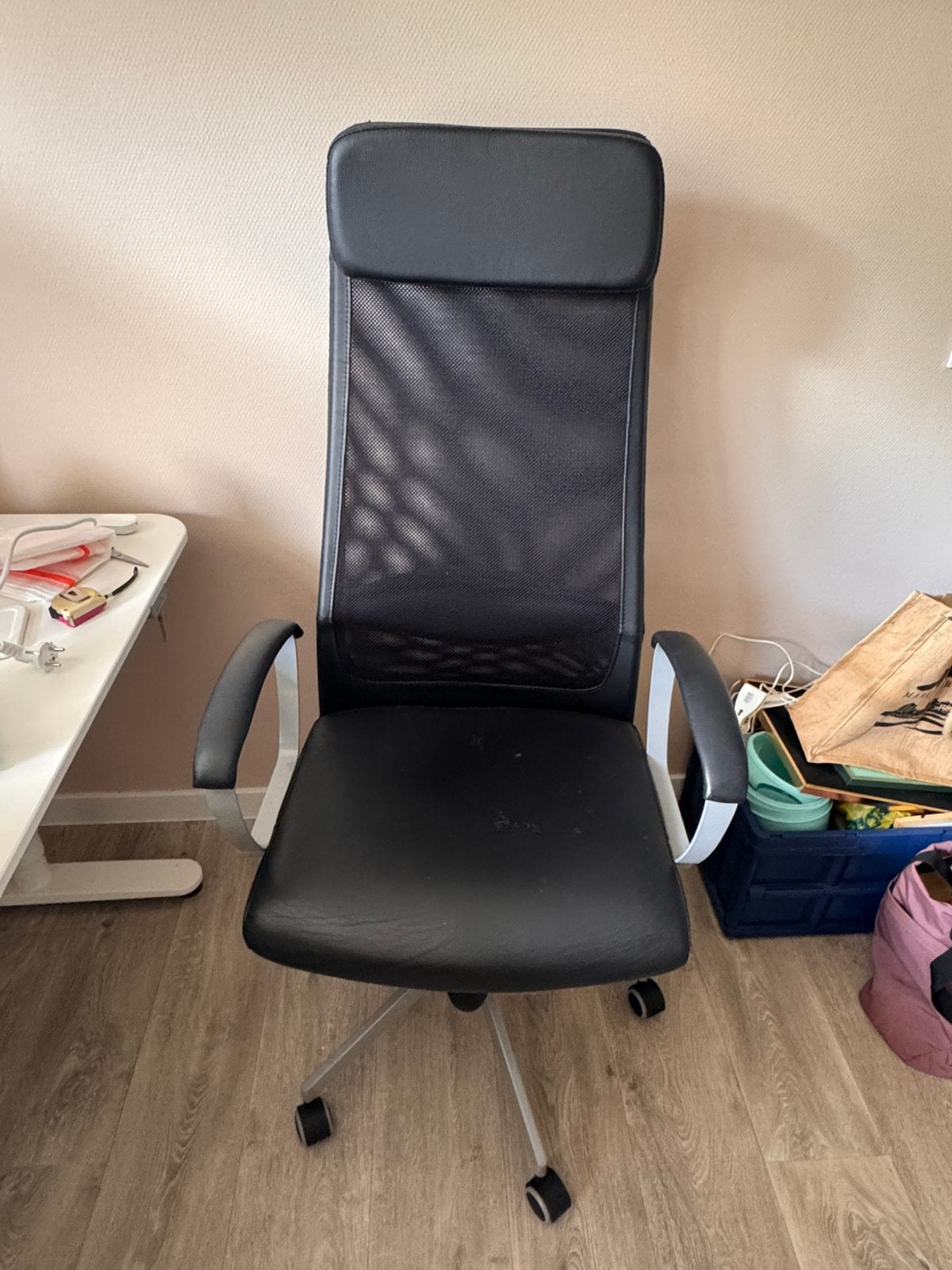 Bureau stoel Markus ikea, Huis en Inrichting, Bureaustoelen, Ophalen, Gebruikt, Zwart, Bureaustoel