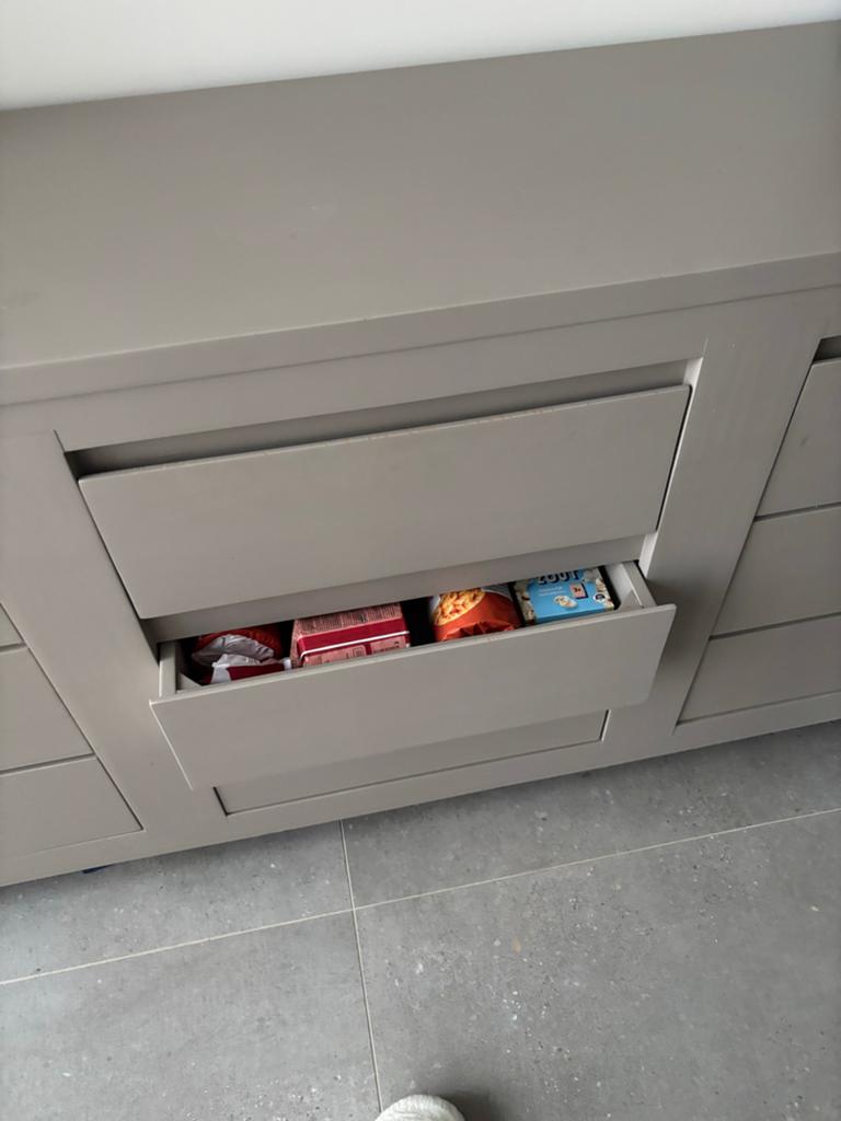 Complete set: TV-meubel, dressoir en vitrinekast in grijs, Huis en Inrichting, Complete inboedels, Ophalen