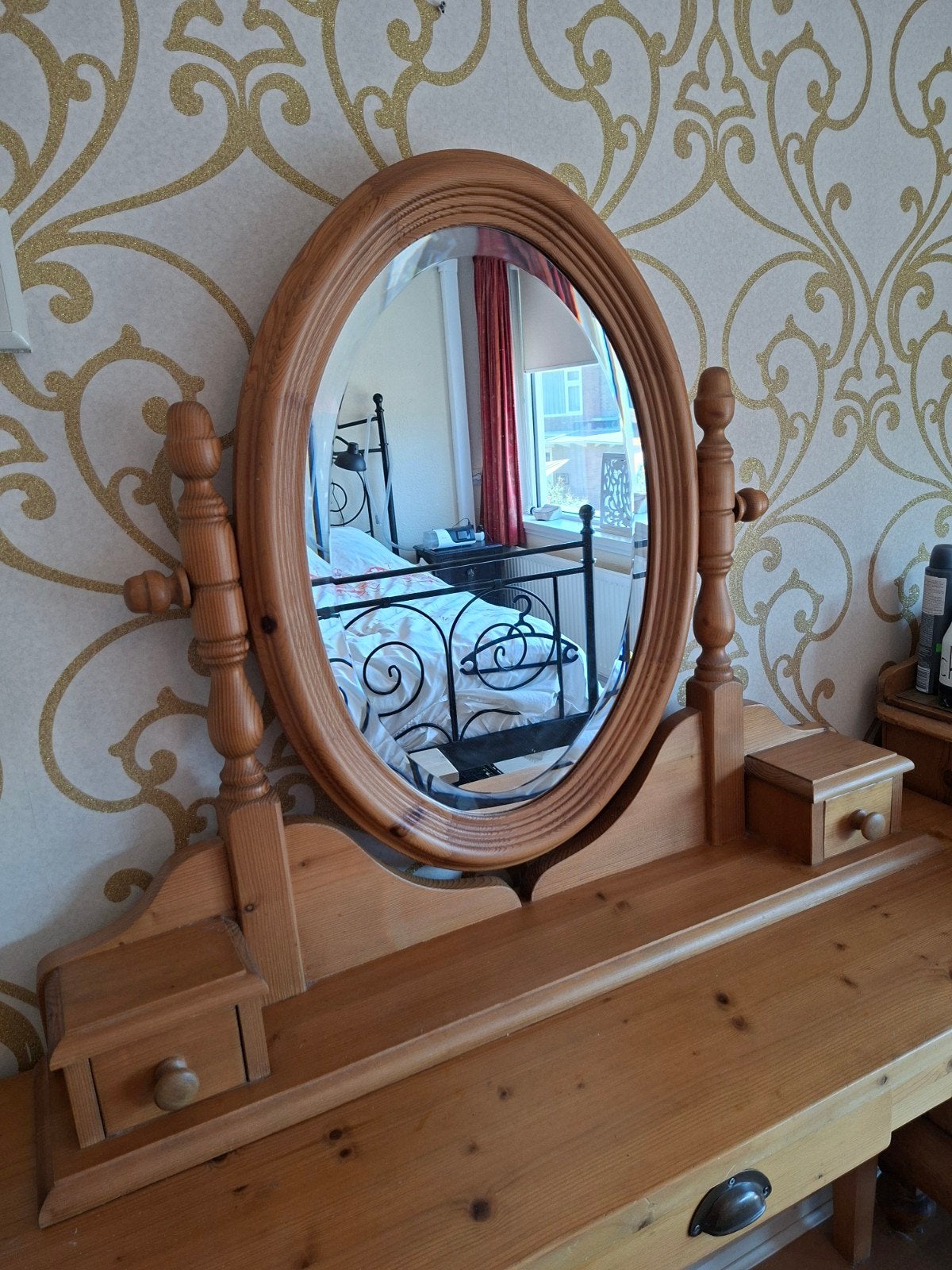 Kaptafel, (draaibare) spiegel op/in 'oud' grenenhout., Huis en Inrichting, Ophalen, Landelijk romantisch, 50 tot 100 cm, Minder dan 100 cm