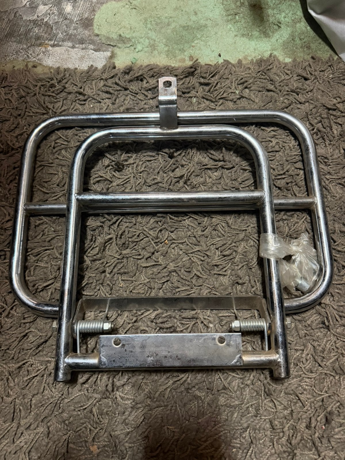 Opklapbare Chromen Scooter Bagagedrager / Achterdrager, Fietsen en Brommers, Ophalen of Verzenden, Zo goed als nieuw, Overige typen