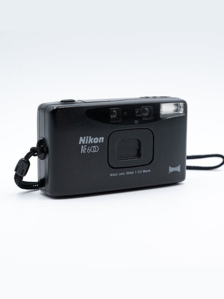 Nikon AF600 - Lite Touch AF - Panorama – 28mm f/3.5, Ophalen of Verzenden, Gebruikt, Compact, Nikon