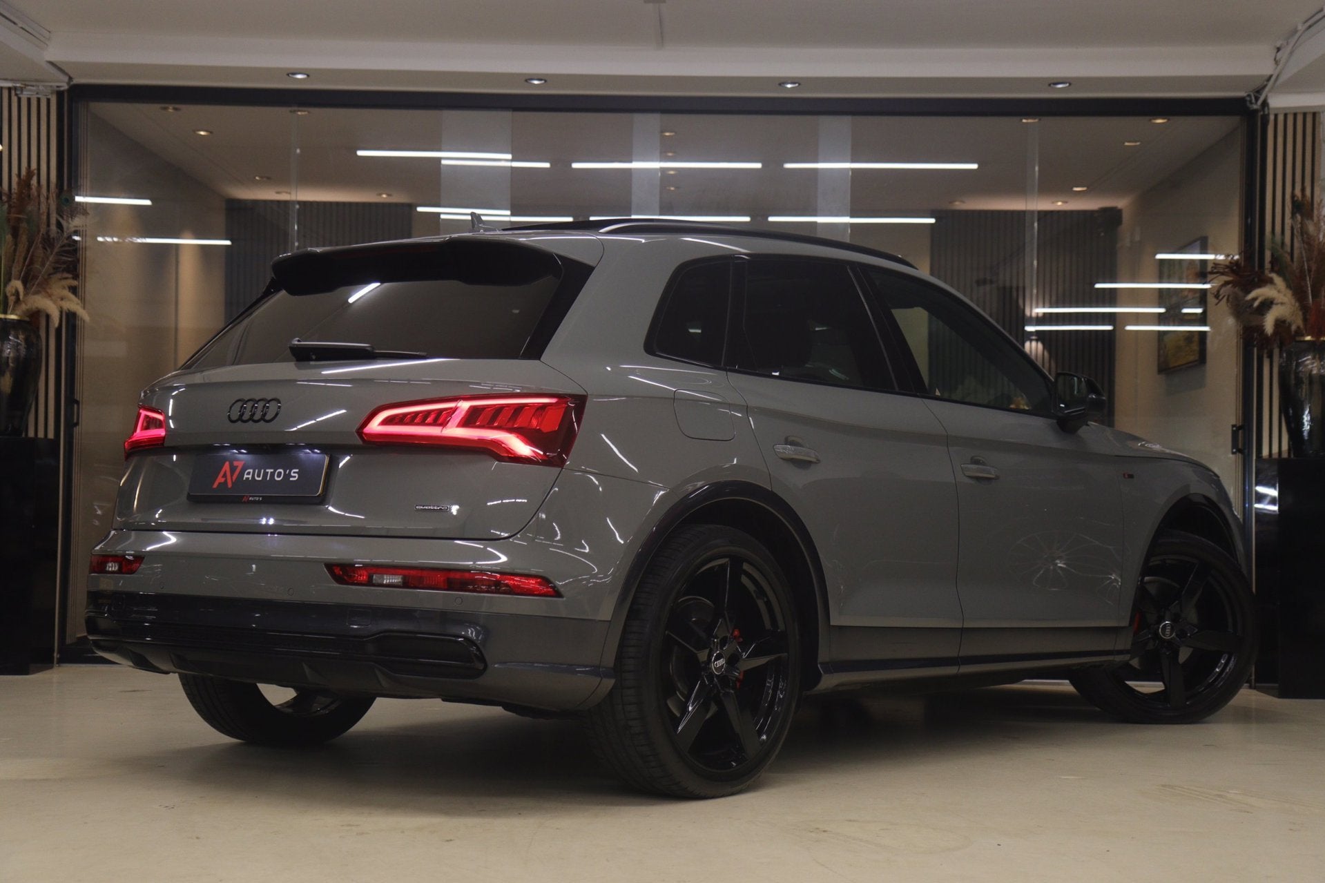 Audi Q5 2.0 TFSI quattro Sport 3X S-Line PANO/NAP/B&O/CARPLA, Auto's, Automaat, Gebruikt, Euro 6, 4 cilinders