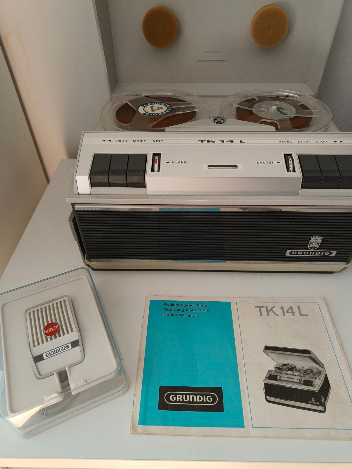 grundig tafel bandrecorder uit 1960., Ophalen, Zo goed als nieuw