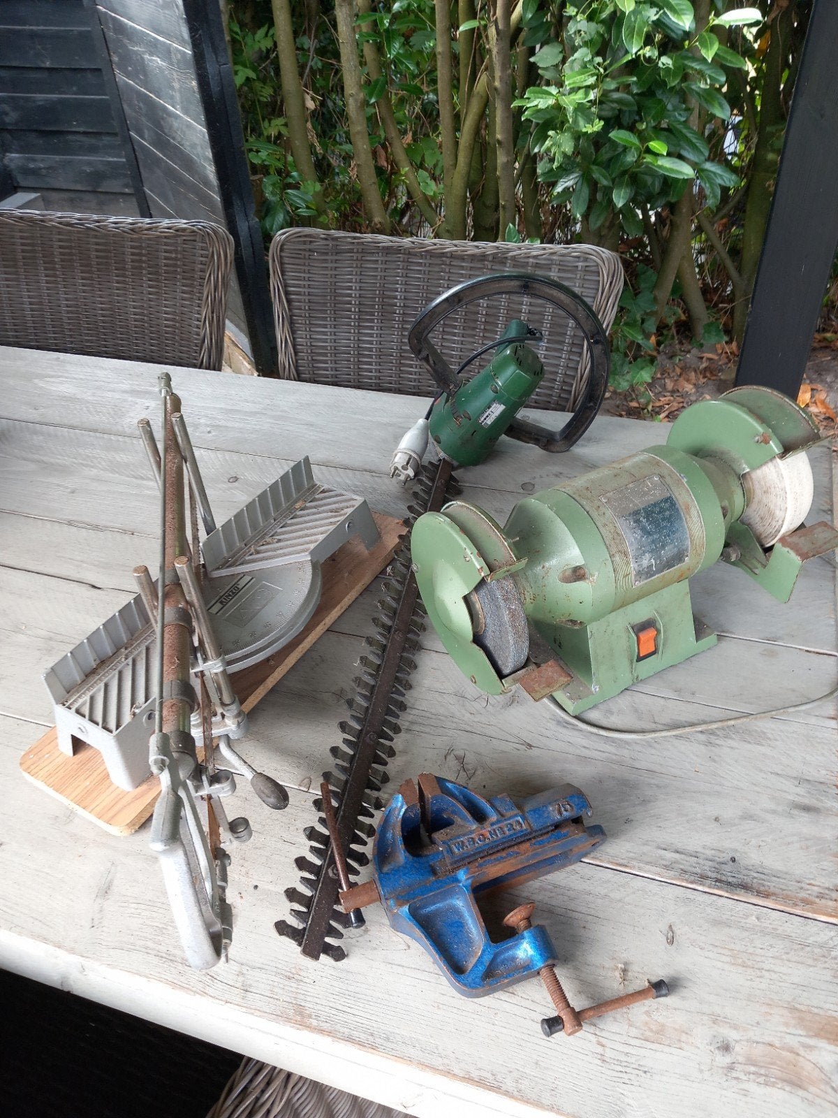 gereedschap, Ophalen