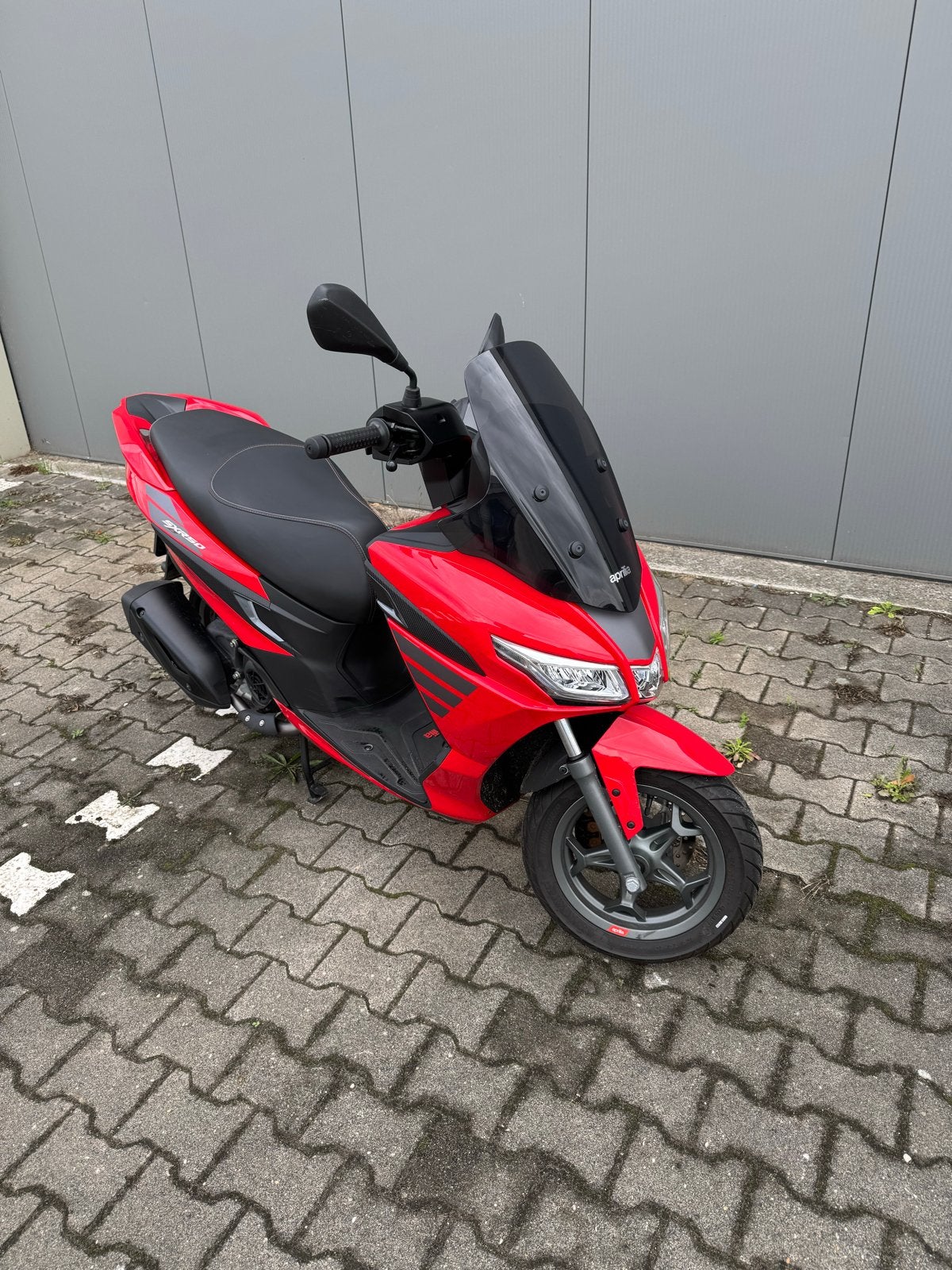 Aprilia SRX 50 sport 2026 - Zo goed als nieuw, Overige modellen, Maximaal 45 km/u, Ophalen of Verzenden, Zo goed als nieuw