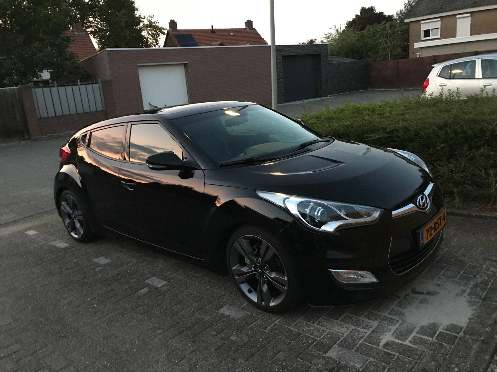 Hyundai Veloster 1.6 GDI 104KW 2011 Zwart, Auto's, Hyundai, Voorwielaandrijving, 1160 kg, 4 cilinders, 4 stoelen