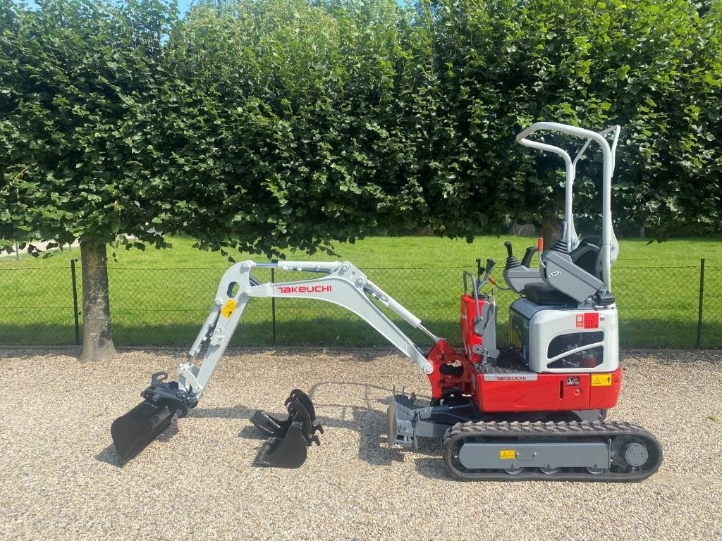 Takeuchi TB210R / TB 210 R Minigraver Nieuw (bj 2026), Zakelijke goederen, Graafmachine