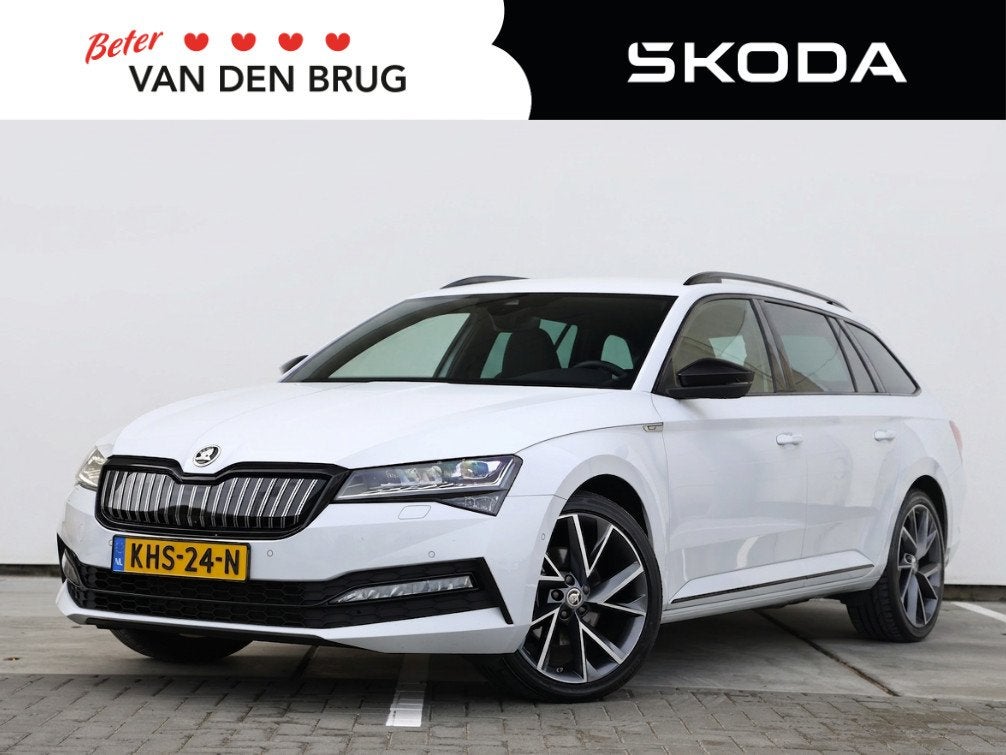 Skoda Superb Combi 1.4 TSI iV Sportline Business 218 pk DSG, Gebruikt, 4 cilinders, Alcantara, Wit