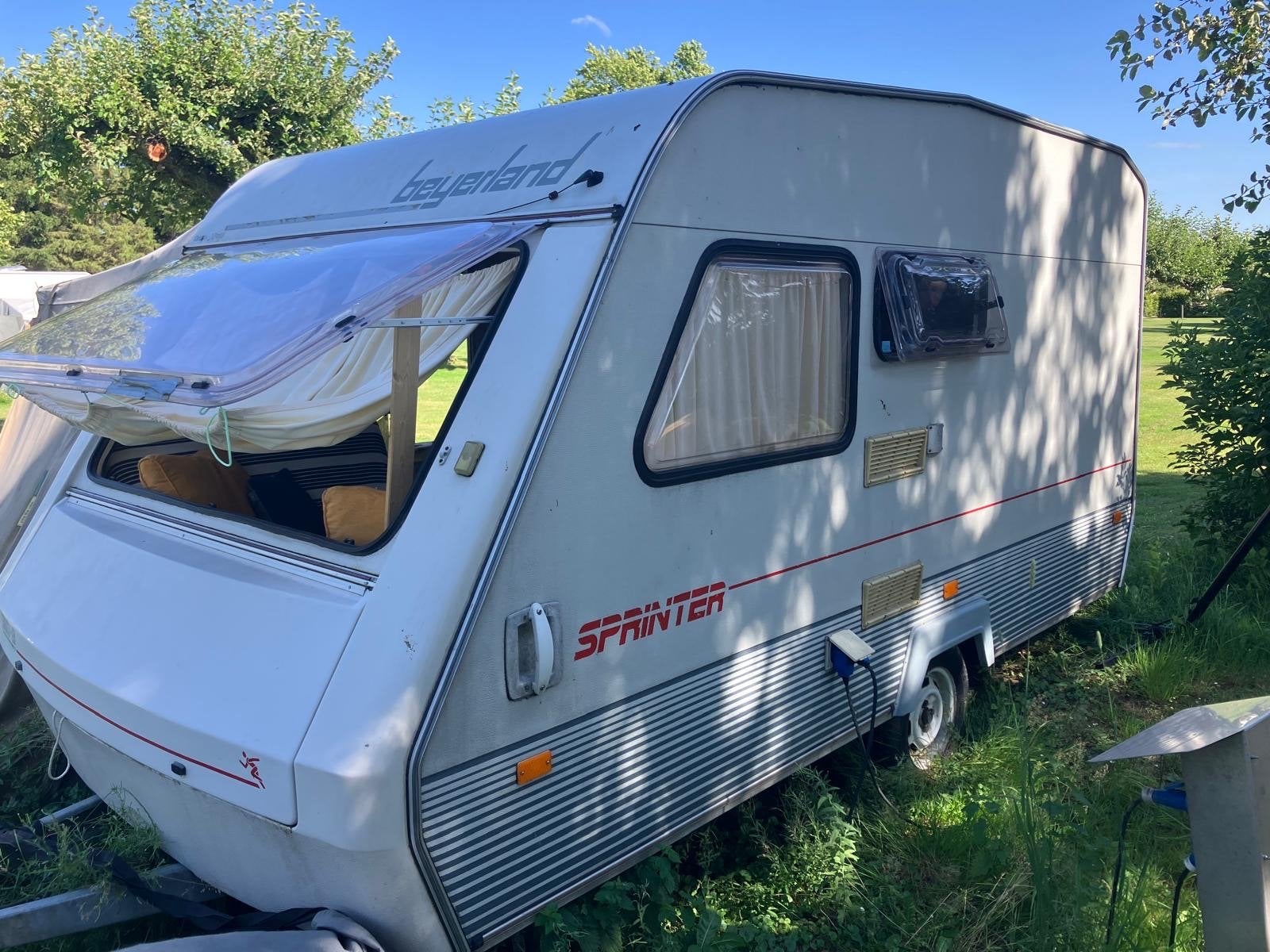 Seizoenplaats ‘26 + Caravan op Buitengoed Bunnik 2026, Ophalen of Verzenden
