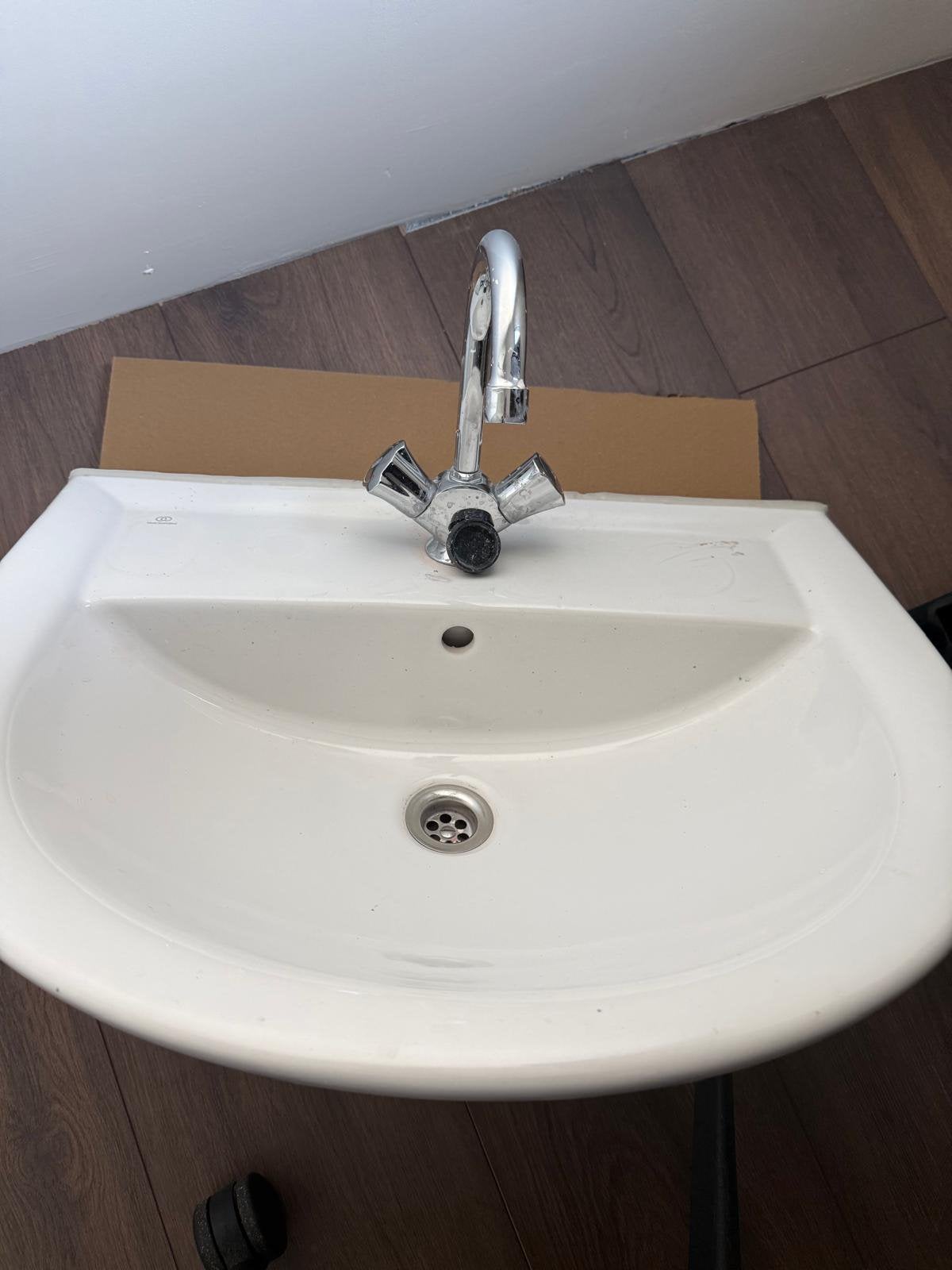 Wasbak ideal standard, Ophalen, 50 tot 100 cm, Zo goed als nieuw, Minder dan 100 cm