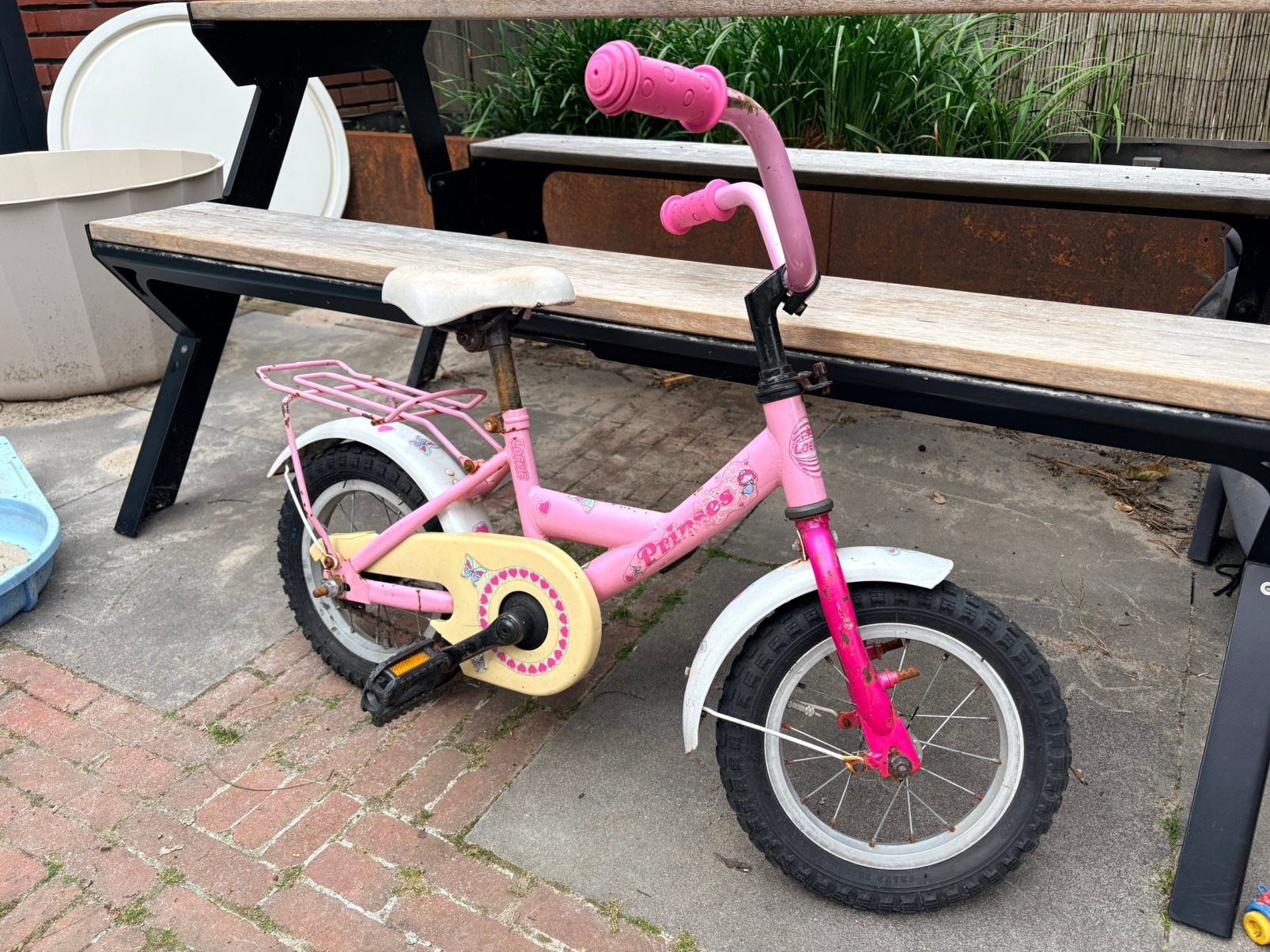Roze Kinderfiets Loeke 12inch, Fietsen en Brommers, Ophalen, Gebruikt, Terugtraprem, Minder dan 16 inch