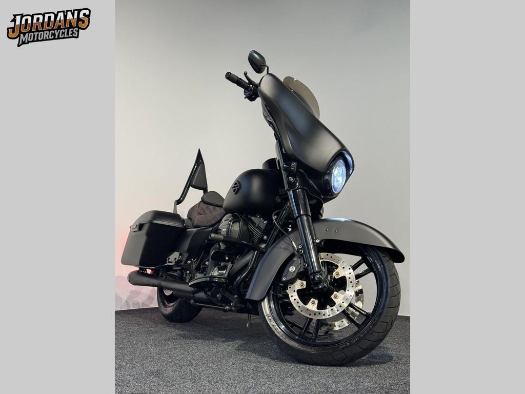 HARLEY-DAVIDSON STREET GLIDE SPECIAL FLHXS CARPLAY (bj 2016), 2 cilinders, 1690 cc, HARLEY-DAVIDSON, Bedrijf
