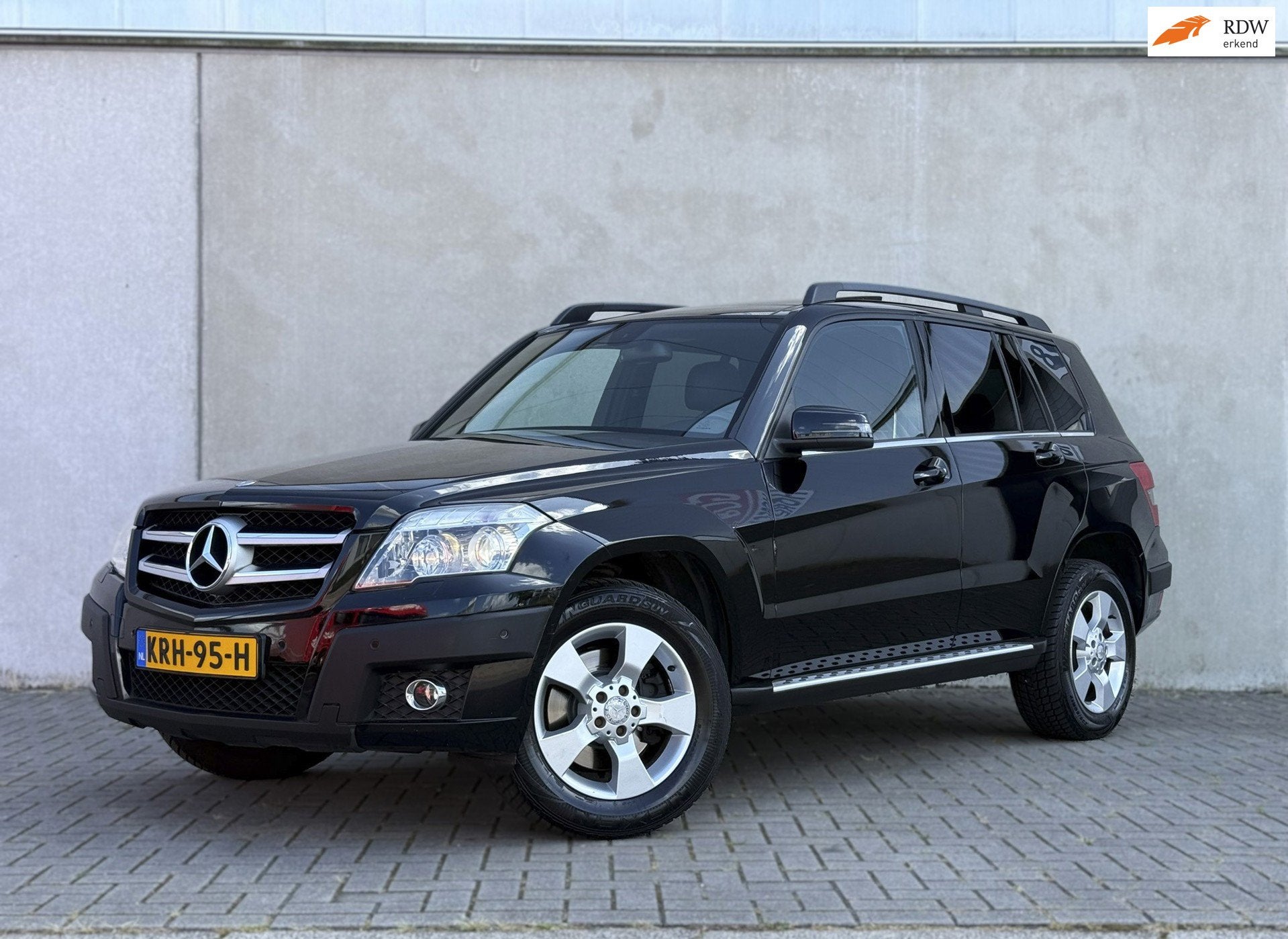 Mercedes-Benz GLK-klasse 350 4-Matic Pano Xenon Automaat Cam, Auto's, Mercedes-Benz, Automaat, Gebruikt, Zwart, Automatische klimaatregeling