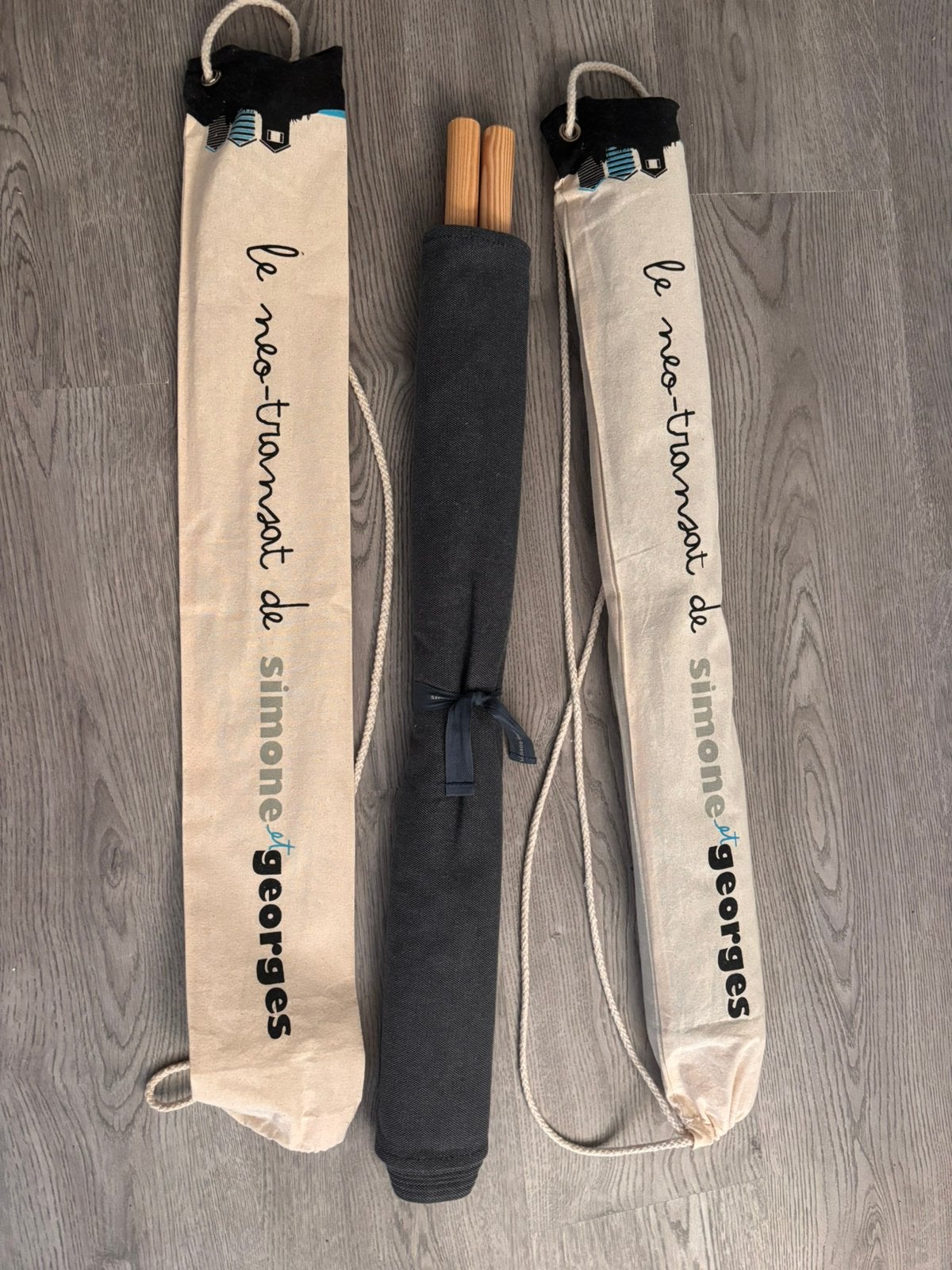 Te koop oprolbare strandstoel ( nieuw) 2 Stuks, Sieraden, Tassen en Uiterlijk, Paraplu's, Ophalen, Nieuw, Grijs