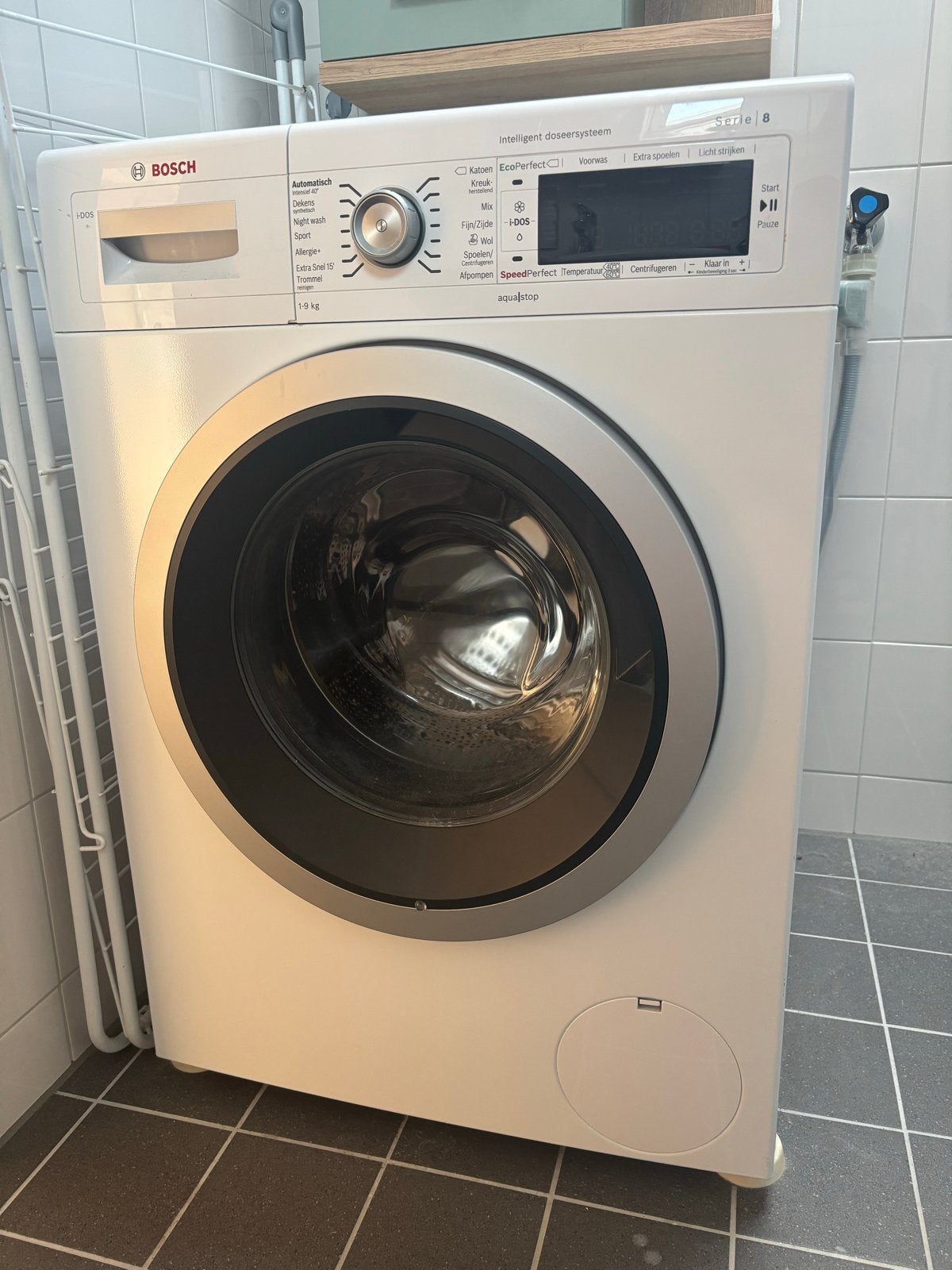 Bosch Serie 8 Wasmachine met i-DOS Doseersysteem, Ophalen, Gebruikt, 8 tot 10 kg, 1600 toeren of meer