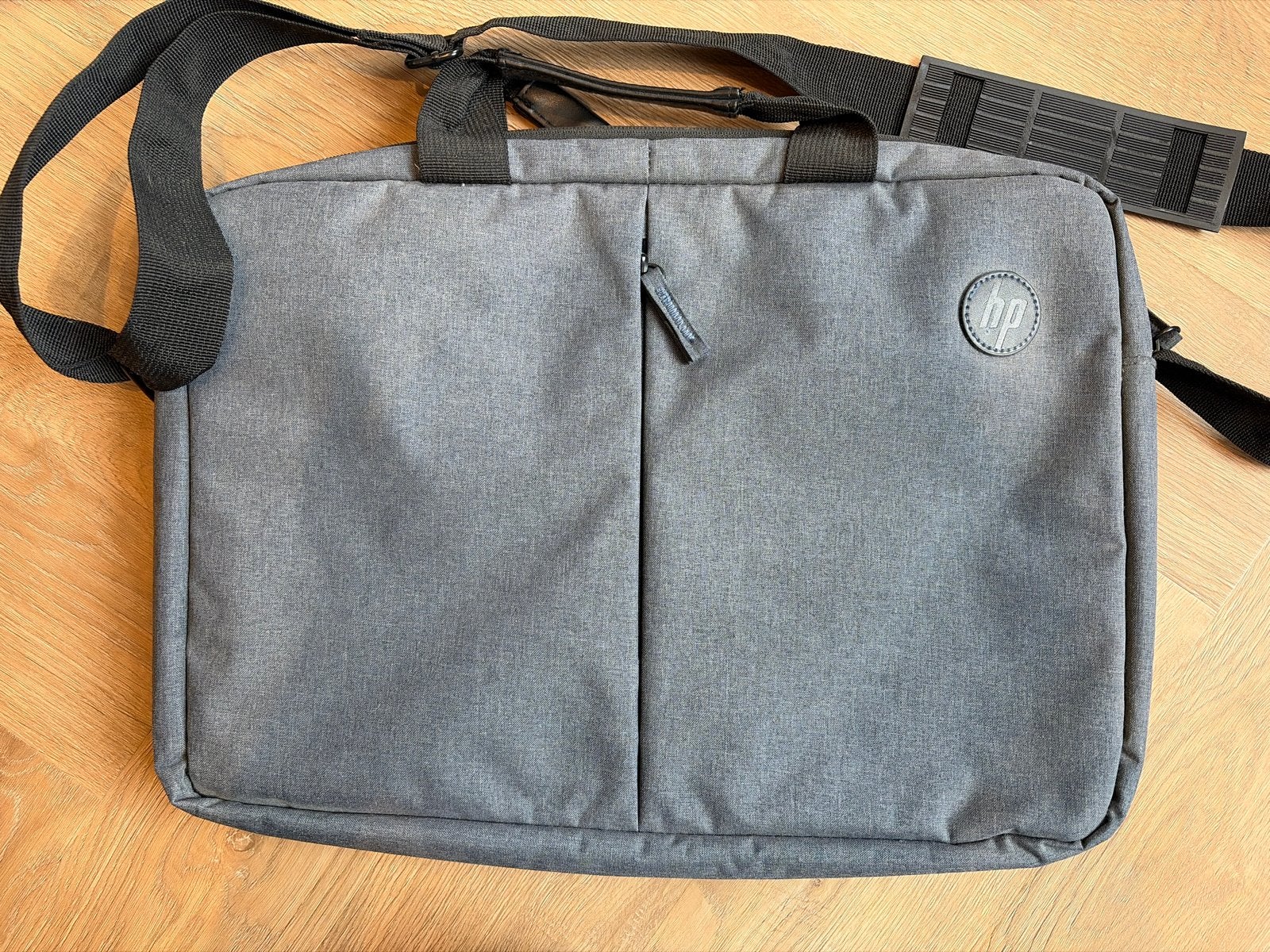 HP Laptoptas - Nieuw, Computers en Software, Gevoerd laptopvak, Grijs, Ophalen of Verzenden, Schoudertas