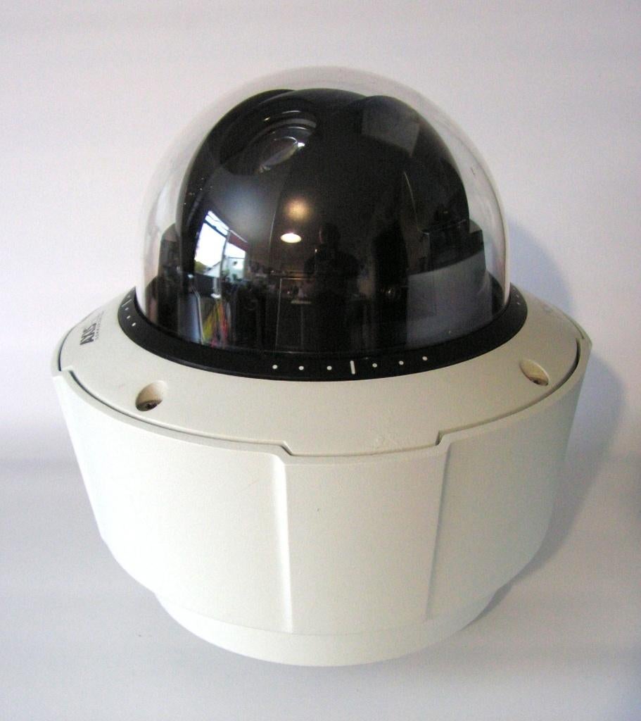 Axis IP PTZ HD outdoor dome camera model Q6044-E, Ophalen of Verzenden, Gebruikt, Buitencamera
