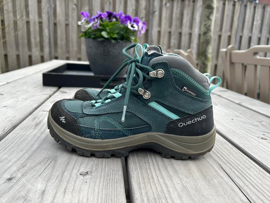 Wandelschoenen quechua maat 37, valt als maat 36, Ophalen of Verzenden, Zo goed als nieuw, Schoenen