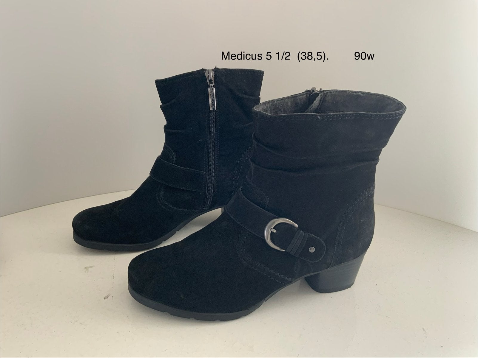 90W) Medicus 5 1/2(38,5) zwarte leren enkellaarzen, Kleding | Dames, Zwart, Lage of Enkellaarzen, Ophalen of Verzenden, Zo goed als nieuw