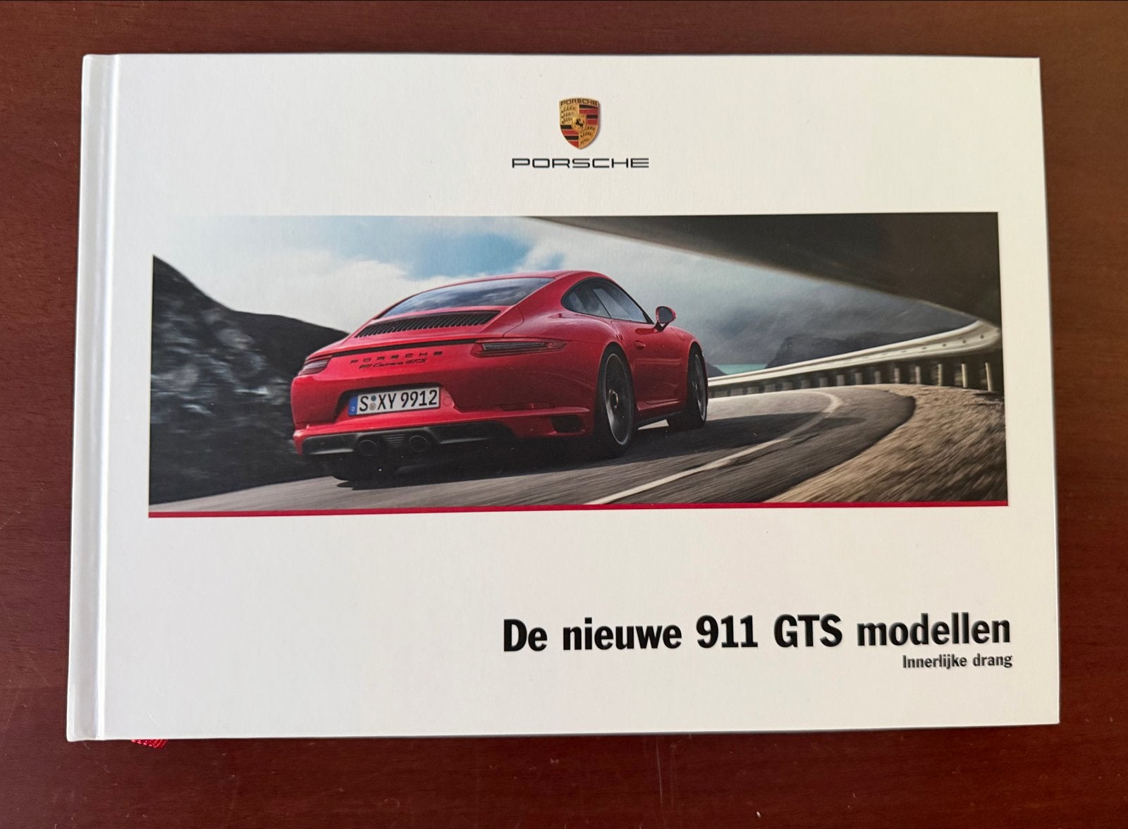 Porsche Catalogus 911 GTS, Boeken, Ophalen of Verzenden, Porsche