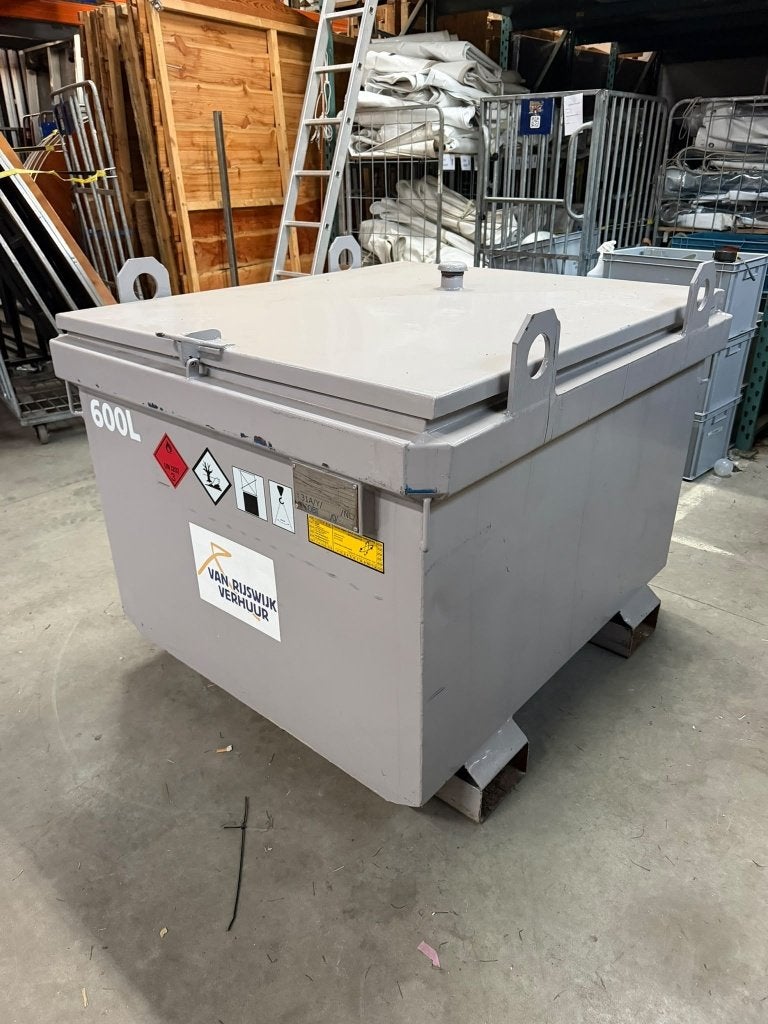Tolsma dieseltank IBC 600 liter Kiwa gekeurd, Ophalen