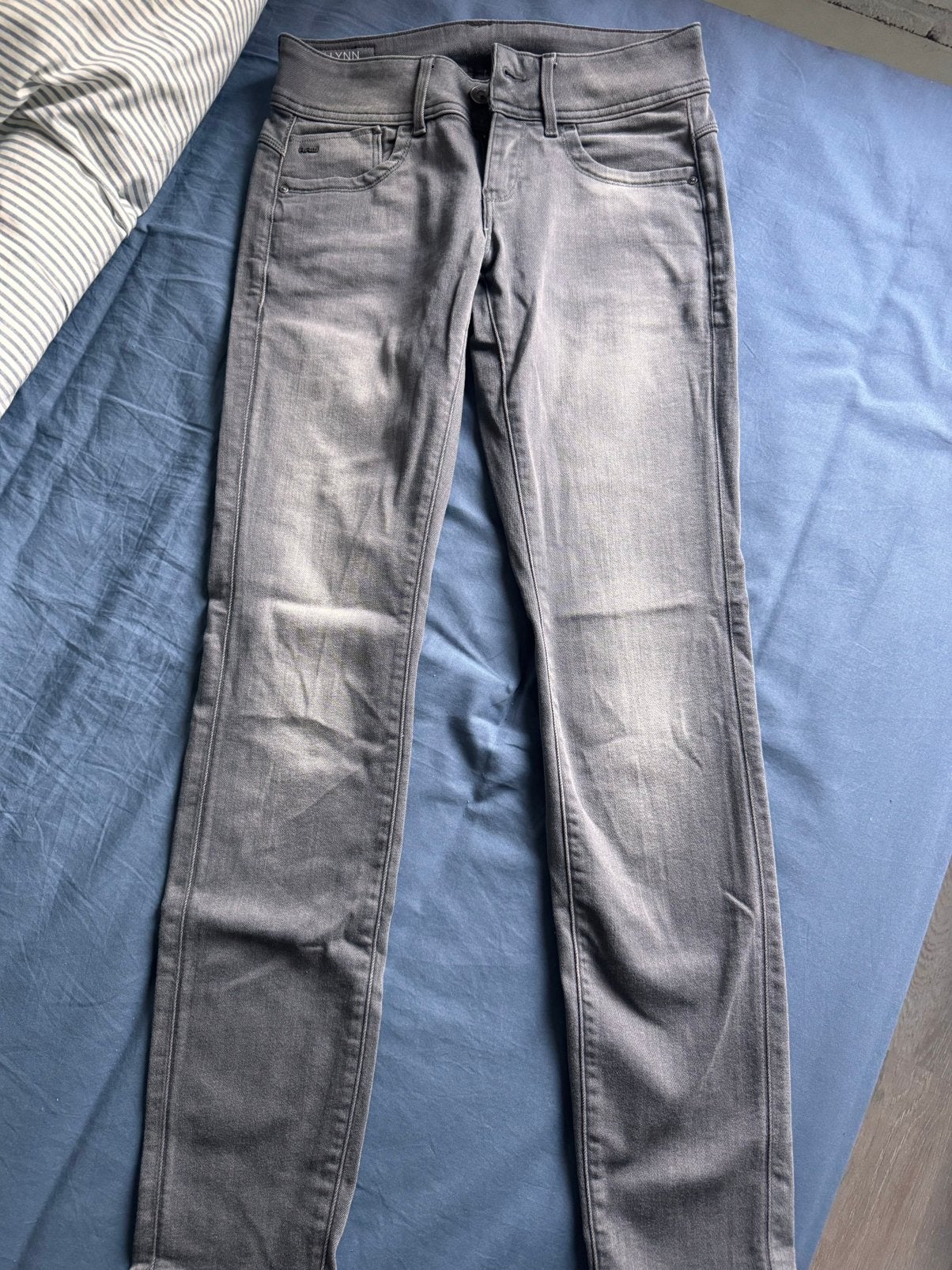 G-Star spijkerbroek LYNN Mid Skinny maat 27/30, Ophalen of Verzenden, Zo goed als nieuw, Grijs, W27 (confectie 34) of kleiner