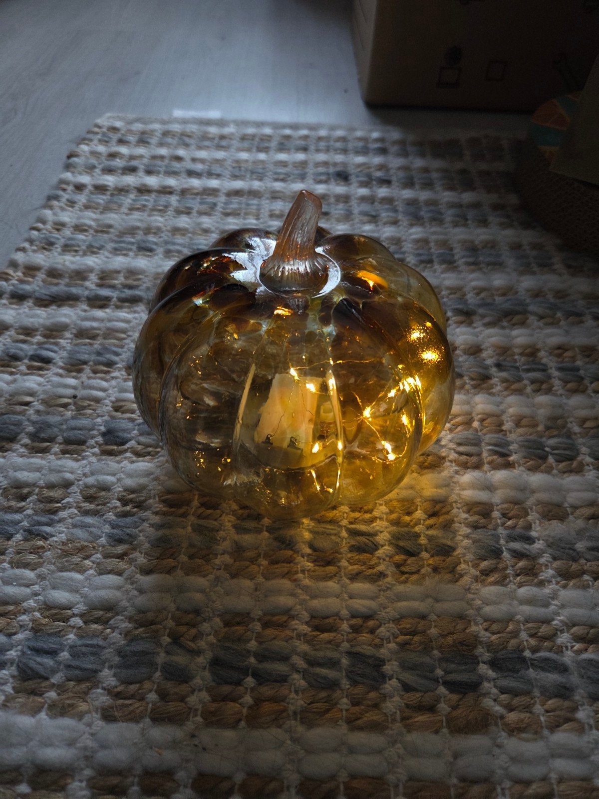 Decoratieve glazen pompoen met LED-verlichting, Overige stijlen, Ophalen of Verzenden, Zo goed als nieuw, Oranje