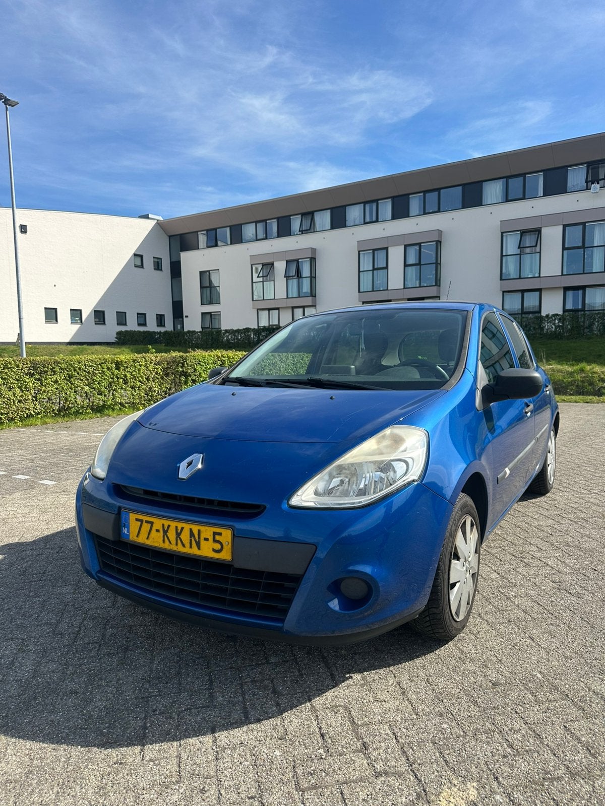 Renault Clio 1.2 16V 55KW 5-DRS E4 2010 Blauw, Auto's, Renault, Voorwielaandrijving, 535 kg, 74 pk, 4 cilinders