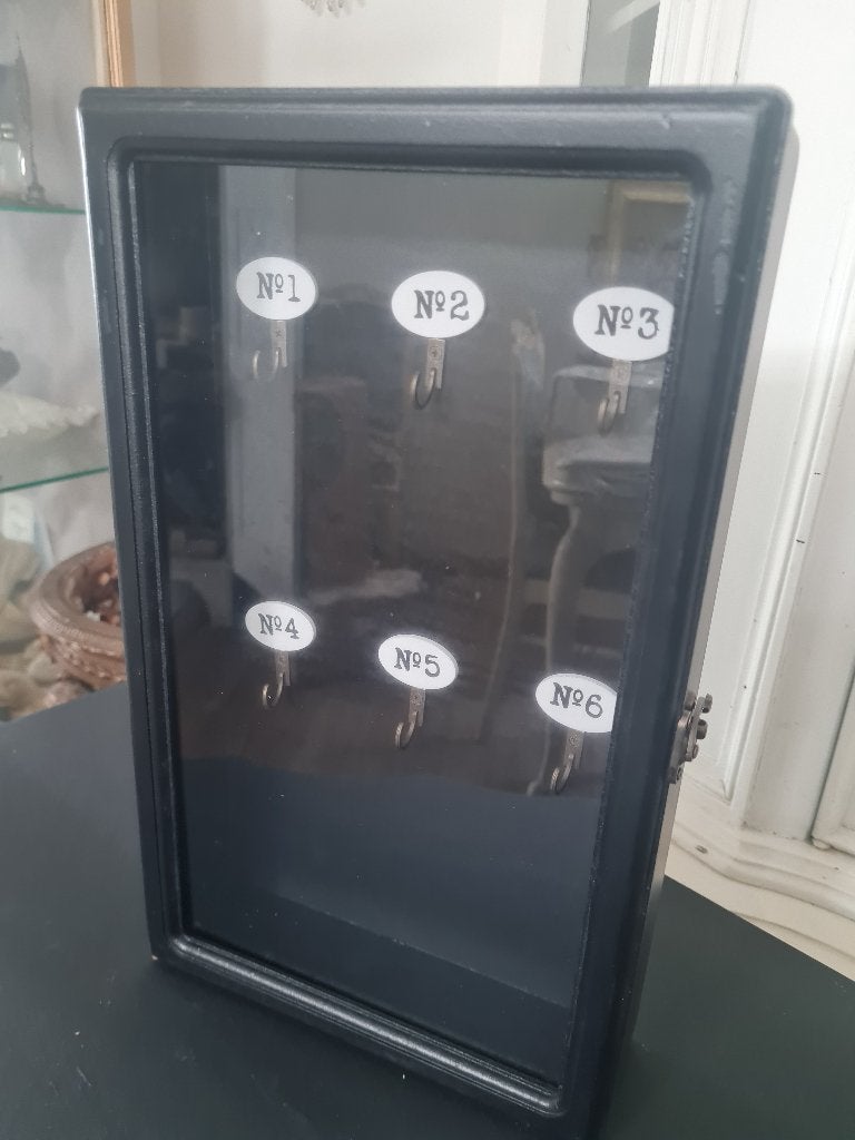 Sleutelkastje met glas/deurtje nieuw Clayre & Eef, Heikant 21 Kaatsheuvel, Belle Vieille Brocante, Nieuw, Klassiek