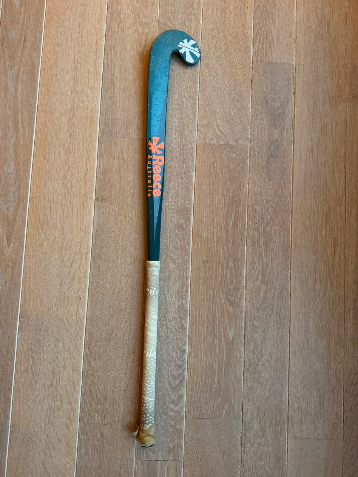 Hockey stick reece, Sport en Fitness, Ophalen of Verzenden, Gebruikt, Stick