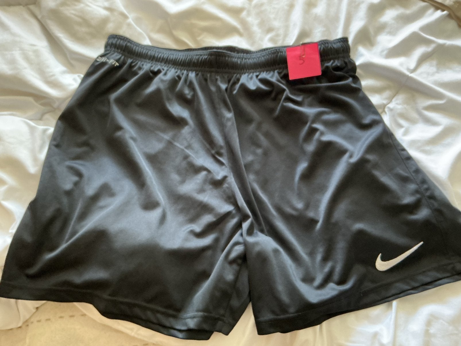 Nike  short 5, Zwart, Maat 56/58 (XL), Ophalen of Verzenden, Zo goed als nieuw
