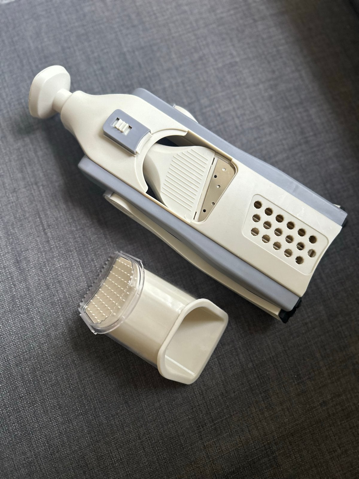 Veilige Mandoline Snijder - Multifunctionele Groentesnijder, Kunststof, Nieuw, Ophalen of Verzenden, Snijmachine