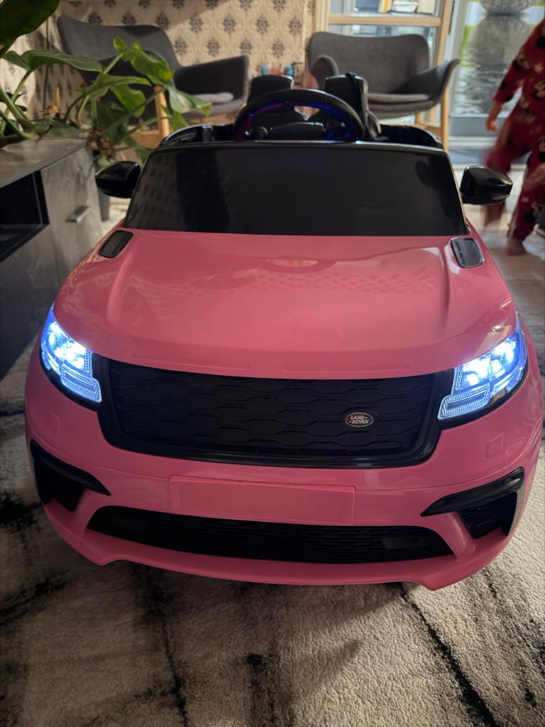 Roze Range Rover elektrische kinderauto met afstandsbedienin, Ophalen of Verzenden, Zo goed als nieuw