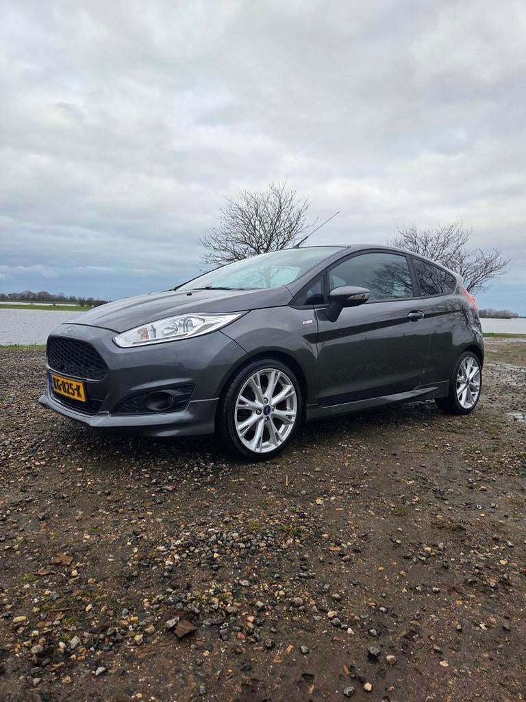 Ford Fiësta ST Line, Auto's, Ford, Voorwielaandrijving, 40 €/maand, Parkeersensor, 23 km/l