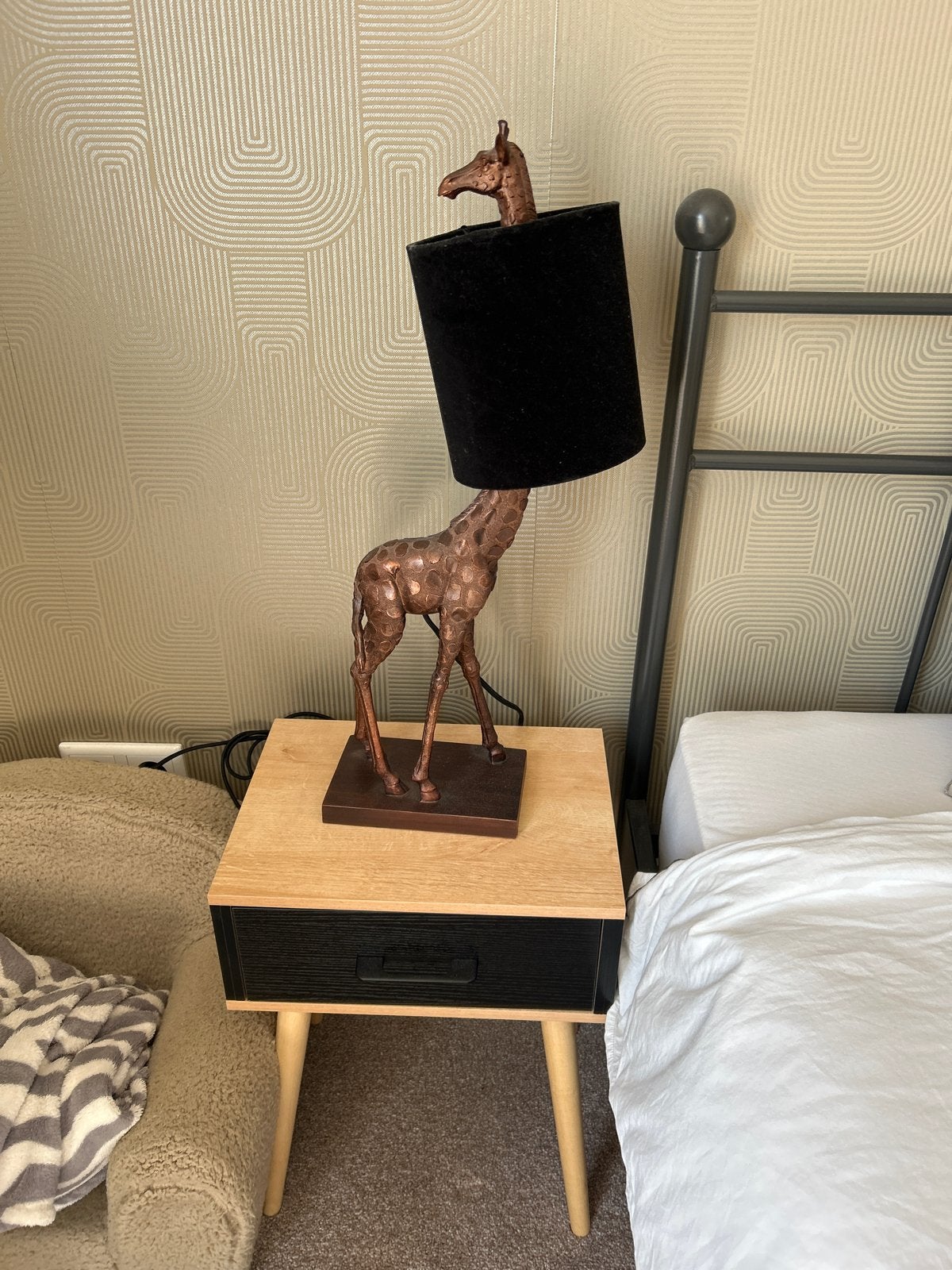 Unieke Giraffe Tafellamp met Zwarte Kap, Metaal, Zwart, Ophalen of Verzenden, Zo goed als nieuw
