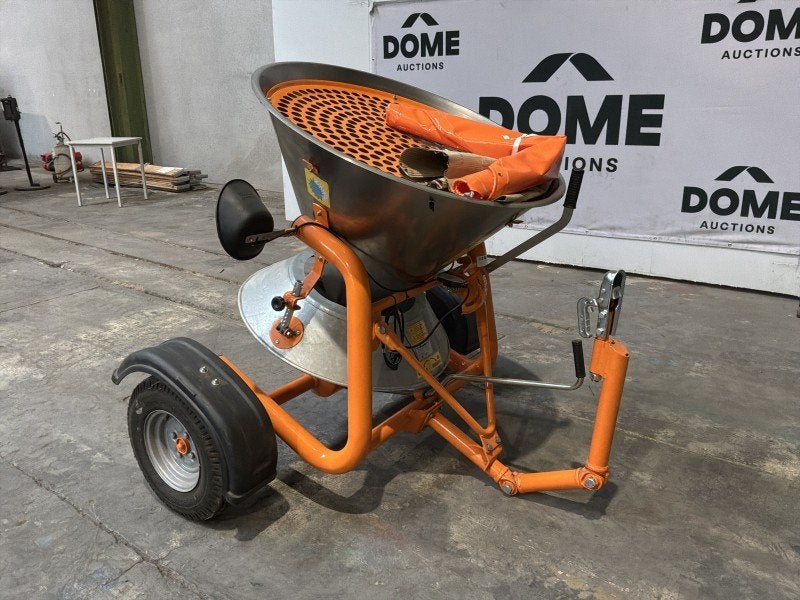 2019 Gamberini CL300 getrokken kunstmeststrooier / zoutstroo, Gewasbescherming en Bemesting