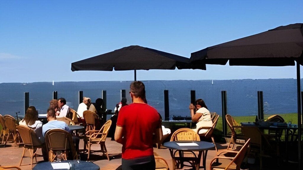 Hotel Waddengenot Waddenzee incl Ontbijt en Wellness/zwembad, Twee personen, 1 overnachting