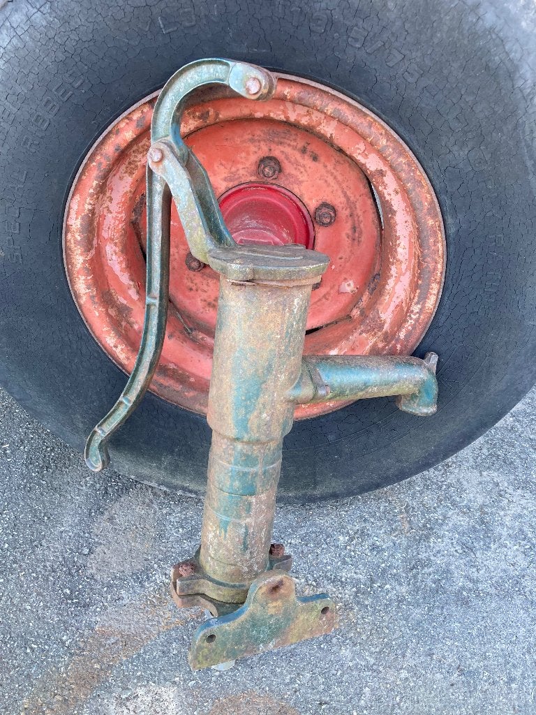 Te koop oude waterpomp gietijzer, Tuin en Terras, Waterpompen, Ophalen, Gebruikt, Handmatig, Overige typen