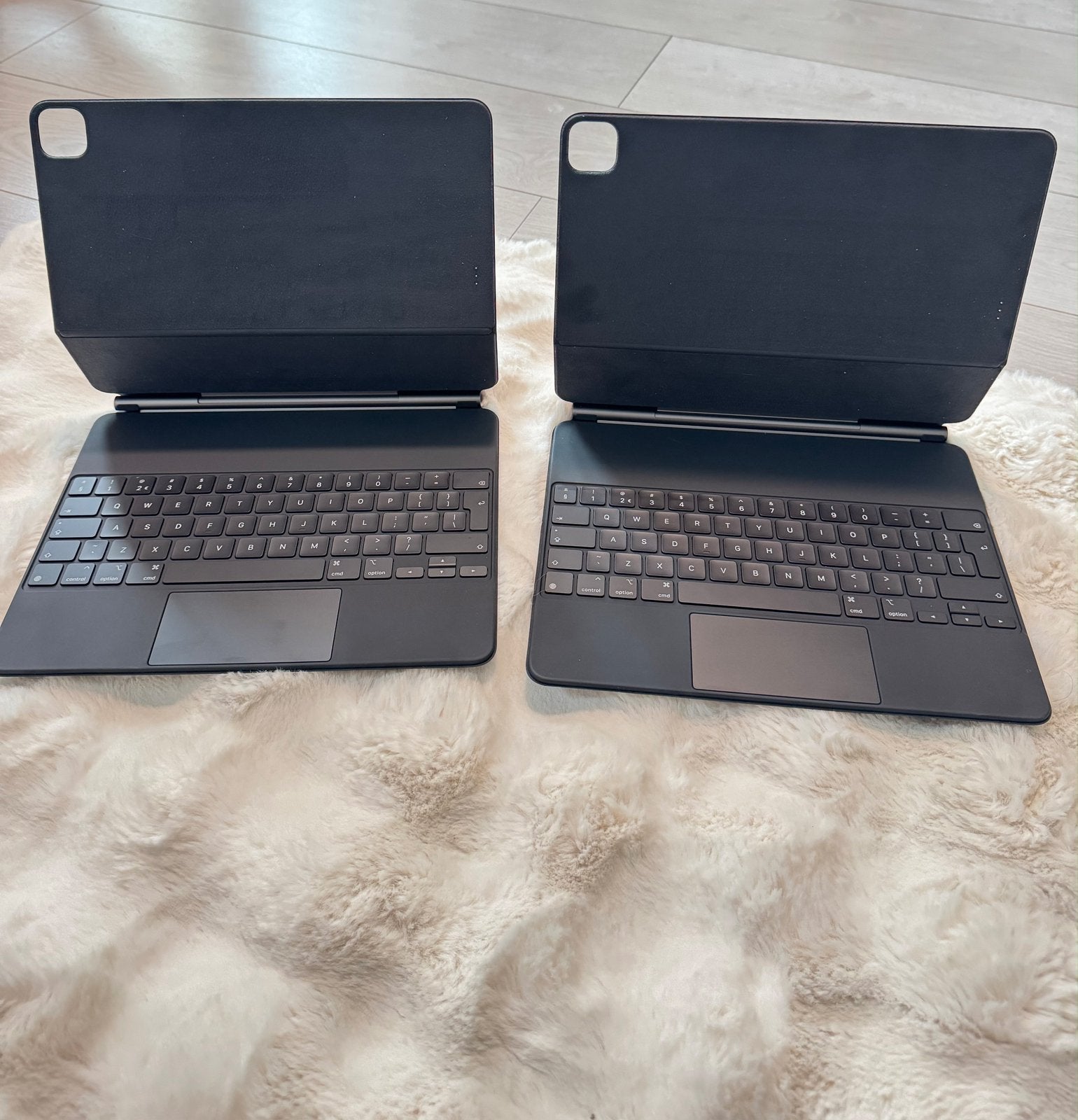 Apple Magic Keyboard voor iPad Pro 12.9 inch., Ophalen of Verzenden, Zo goed als nieuw, 12 inch, Bescherming voor- en achterkant
