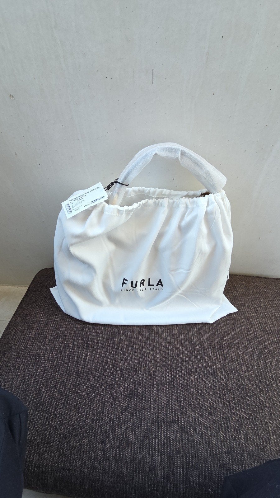 Nieuwe Furla schoudertas in beige, met label, Ophalen of Verzenden
