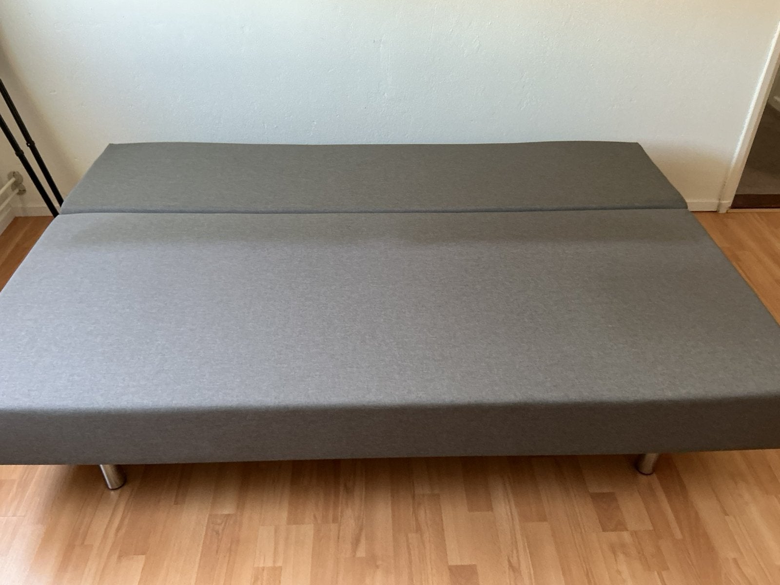 Slaapbank, Ophalen, Tweepersoons, 140 cm, Zo goed als nieuw