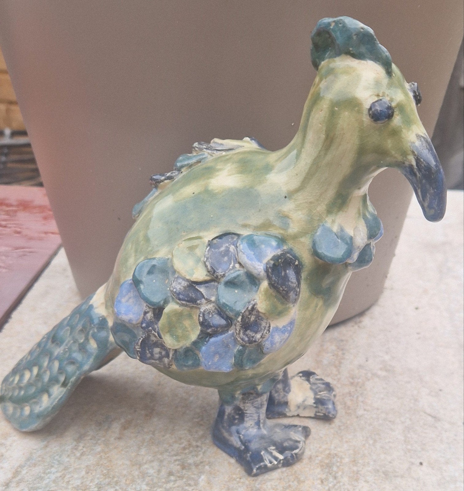 Unieke handgemaakte keramische vogel sculptuur, Minder dan 20 cm, Geglazuurd, Ophalen of Verzenden, Steen of Keramiek
