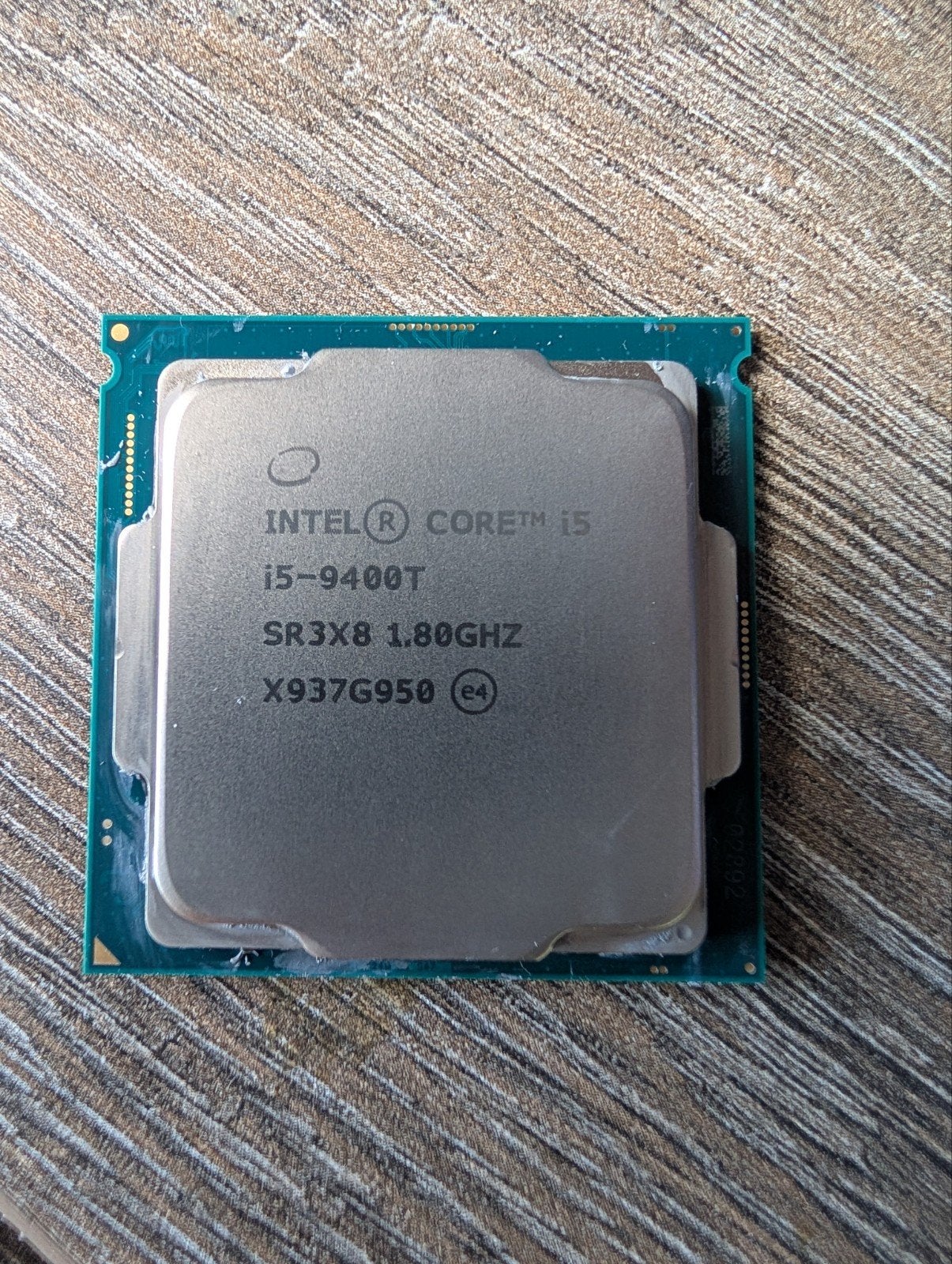 Intel Core i5-9400T Processor - 1.80GHz SR3X8, Computers en Software, Processors, Zo goed als nieuw, 6-core, Minder dan 2 Ghz