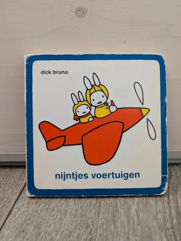 Nijntjes voertuigen - Dick Bruna, Boeken, Gelezen, Ophalen of Verzenden, Dick Bruna, 1 tot 2 jaar